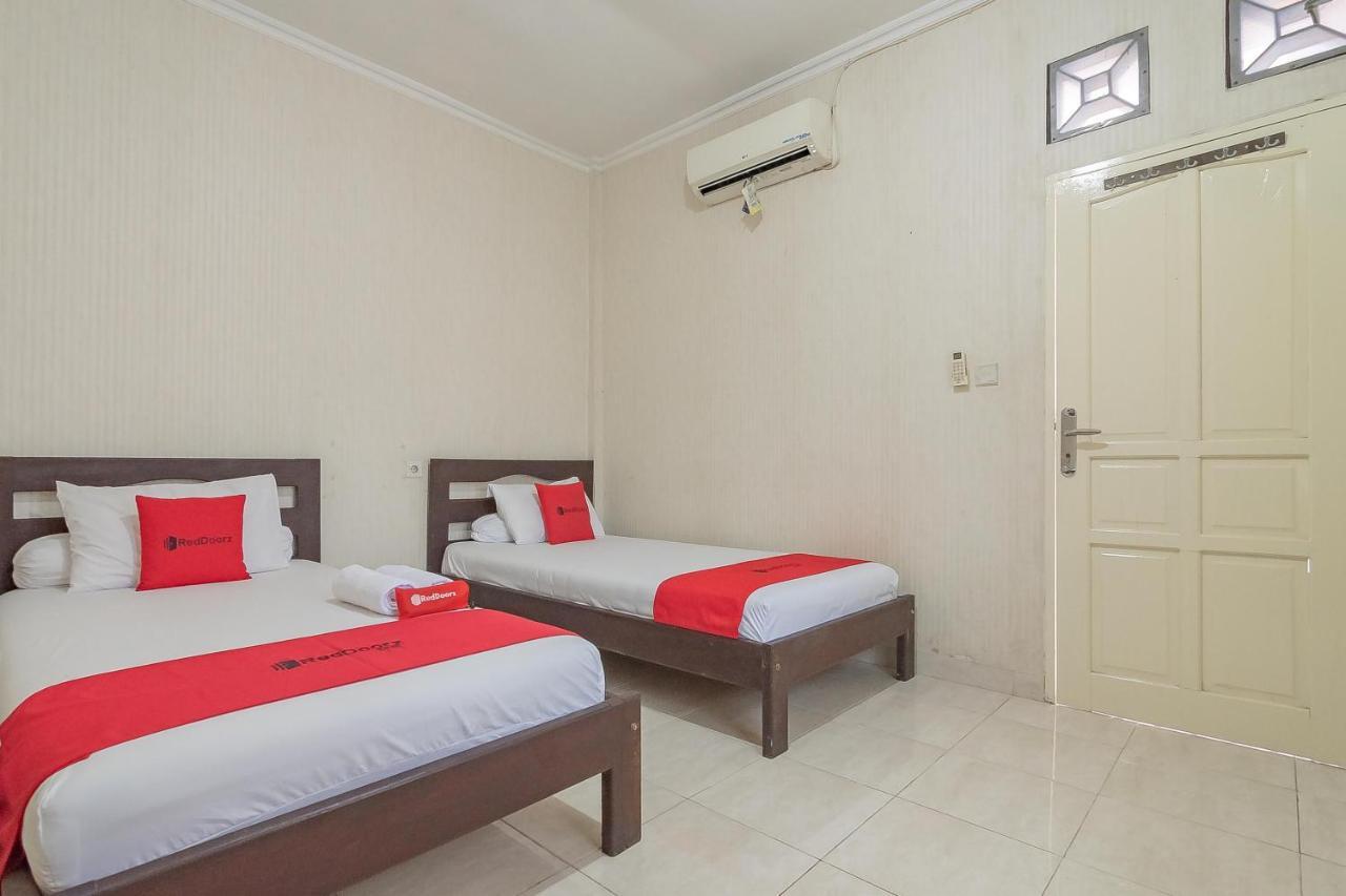Reddoorz Syariah Near Terminal Batu Ampar 2 Hotel Баликпапан Екстериор снимка